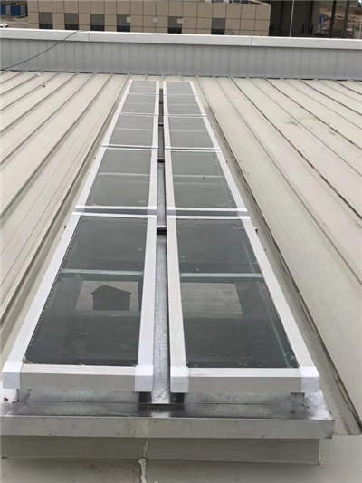 電動(dòng)通風(fēng)天窗